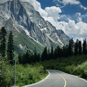 韩国女团赛玩具跳舞视频
